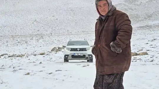 Aniden kar bastırınca yaylada mahsur kalan kadın kurtarıldı