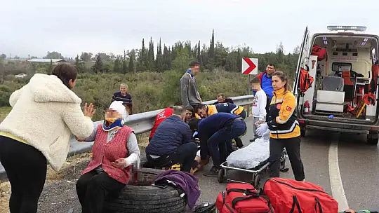 Antalya'da otobüs kazası: 8 ölü, 26 yaralı