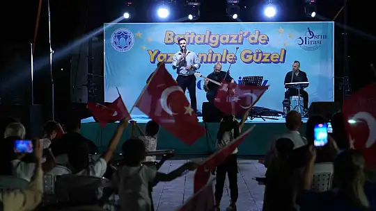 Arda Alparslan konseriyle Battalgazi zaferi kutladı