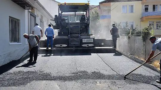 Aşağıbağlar Mahallesi'nde yol konforu artıyor