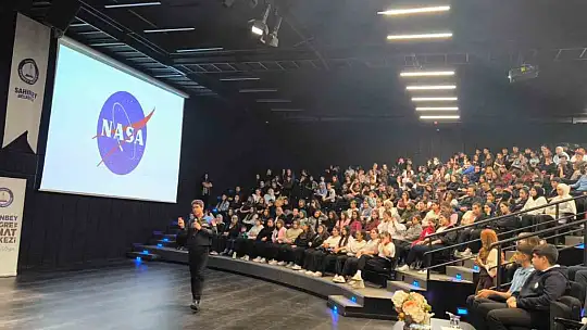 Astronot Tuva Cihangir Atasever, Şahinbeyli öğrencilerle buluştu