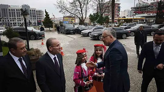 Bakan Işıkhan Şanlıurfa'da