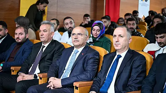 Başkan Er, üniversite öğrencileriyle bir araya geldi: