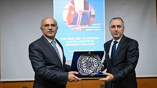 Başkan Er, üniversite öğrencileriyle bir araya geldi: