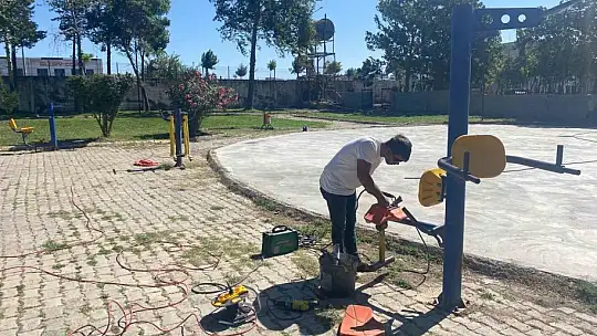 Başkan Hallaç: ''Parklarımızda temizlik ve bakım çalışmaları aralıksız devam ediyor'