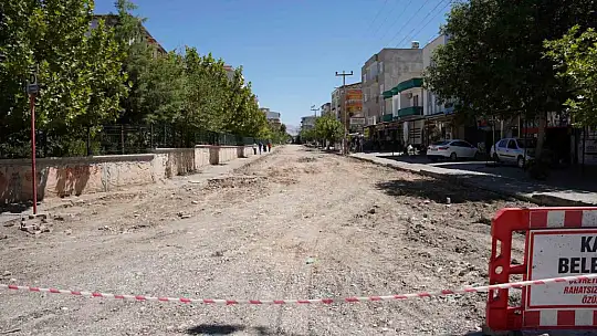 Başkan Hallaç: 'Konforlu ve dayanıklı yollarla Kahta'yı geleceğe hazırlıyoruz'