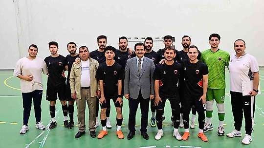 Battalgazi Belediyespor yarı final serisinde avantajı kaptı