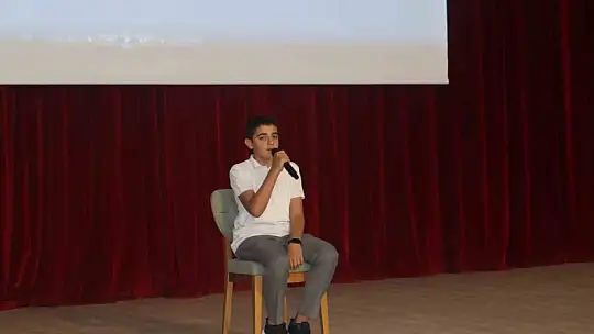 Besni İmam Hatip Ortaokulu'ndan Kudüs temalı şiir dinletisi