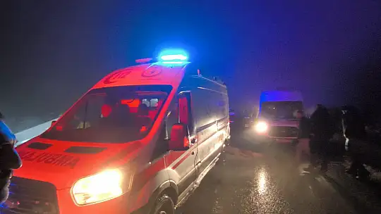 Bingöl'de yolcu otobüsü devrildi: 4 ölü, 32 yaralı