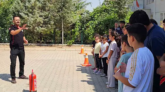 Büyükşehir Semt Konaklarında deprem ve yangın eğitimi