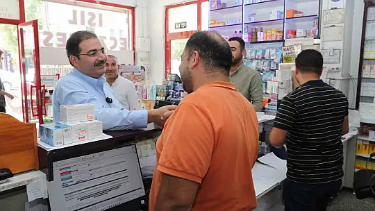 Canpolat, Devteyşti Mahallesi'nde vatandaşla buluştu