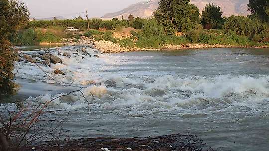 Ceyhan Nehri'ne serinlemek için giren 2 çocuk kayboldu