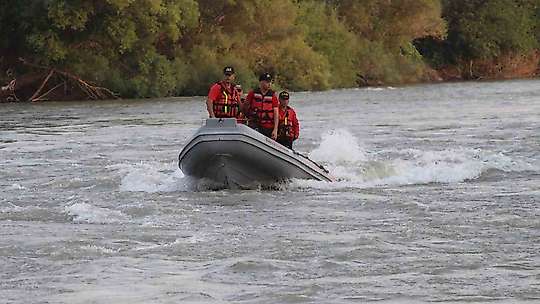 Ceyhan Nehri'ne serinlemek için giren 2 çocuk kayboldu