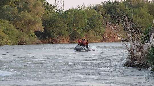 Ceyhan Nehri'ne serinlemek için giren 2 çocuk kayboldu