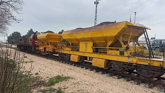 Ceylanpınar'a 15 yıl aradan sonra tren geldi