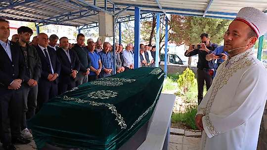 Cinayete kurban giden Kübra Yapıcı son yolculuğuna uğurlandı