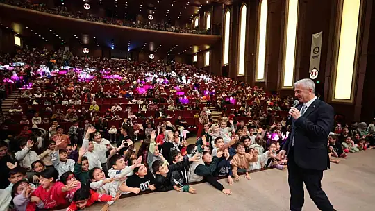 Çocuklar, Şahinbey'in Çocuk Şenliği'nde eğlendi