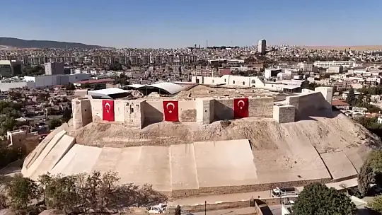 Depremde ağır hasar alan Gaziantep Kalesi'nin restorasyonu tamamlandı