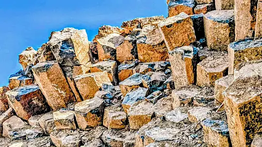 Adıyaman Kahta'da Fransız araştırmacı Diserdo Volkanik sütunlar korunmalı ve ziyarete açılmalı dedi