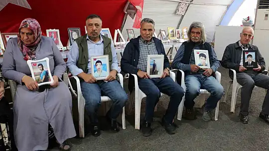 Diyarbakır anneleri evlat nöbetini kararlılıkla sürdürüyor