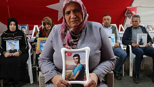 Diyarbakır anneleri evlat nöbetini kararlılıkla sürdürüyor