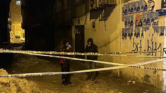 Diyarbakır'da binanın kolonu çatladı, 83 kişi tahliye edildi