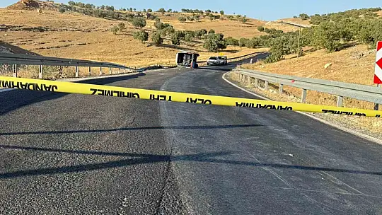 Adıyaman'dan geziye giden kadınları taşıyan minibüs devrildi: 1 ölü, 15 yaralı