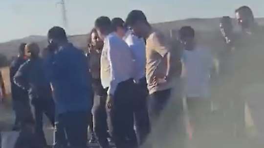 Kamyonet ile motosiklet çarpıştı: 1 ölü, 1 yaralı