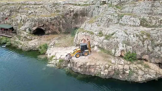 Doğal mağarada sırtlan müzesi ve restoran yapılıyor