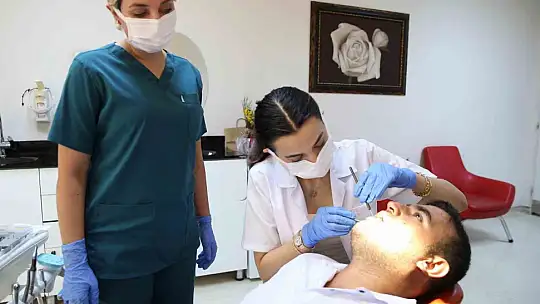Dt. Gökdurmuş'tan diş çürüklerine karşı önemli uyarı