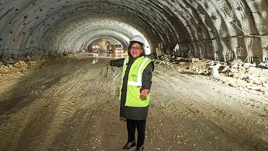 Dülük-OSB Tüneli'nin dörtte biri tamamlandı