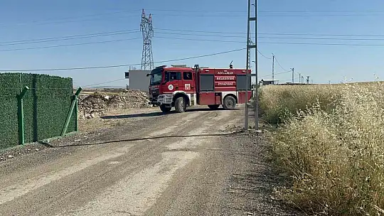 Ekili alan yanında çıkan yangın korkuttu
