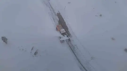 Elazığ'da 130 köy yolu açıldı,  207'sinde çalışmalar sürüyor