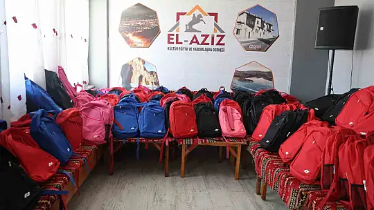 Elazığ'da 450 öğrenciye kırtasiye yardımı