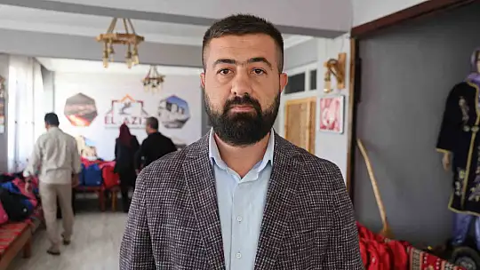 Elazığ'da 450 öğrenciye kırtasiye yardımı