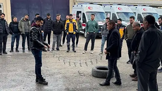 Elazığ'da ambulans şoförlerine eğitim