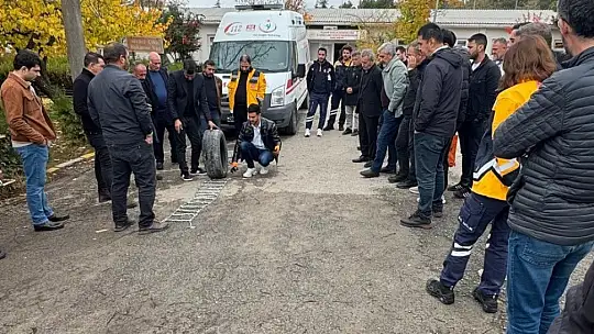 Elazığ'da ambulans şoförlerine eğitim