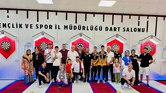 Elazığ'da dart ve bilardo turnuvası