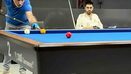 Elazığ'da dart ve bilardo turnuvası