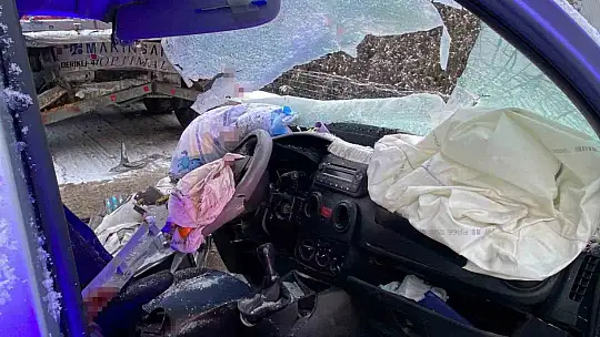 Elazığ'da feci kaza: Çift hayatını kaybetti