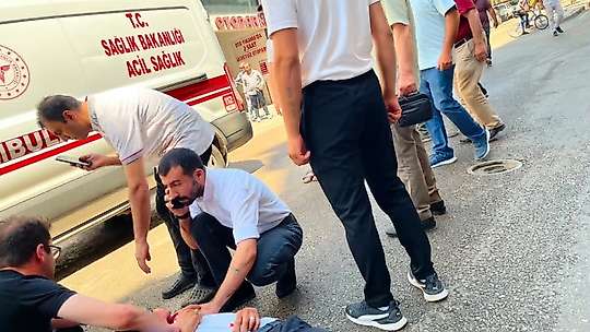Elazığ'da otomobilin çarptığı yaya ağır yaralandı