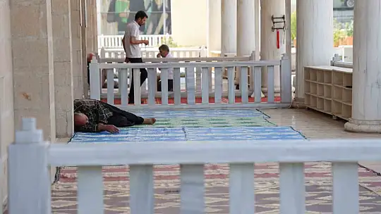Elazığ'da termometreler 43 dereceyi gösterdi