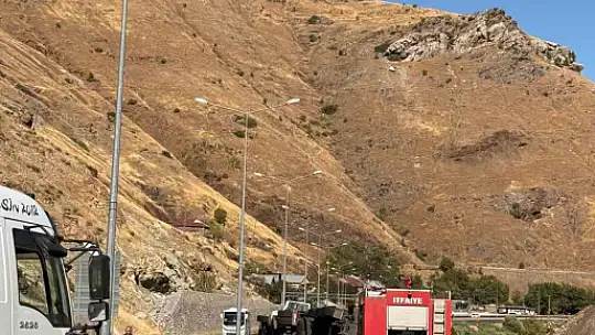 Elazığ'da tır devirdi: 1 yaralı