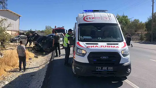 Elazığ'da trafik kazası: 3 yaralı