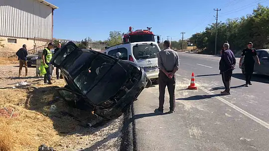 Elazığ'da trafik kazası: 3 yaralı