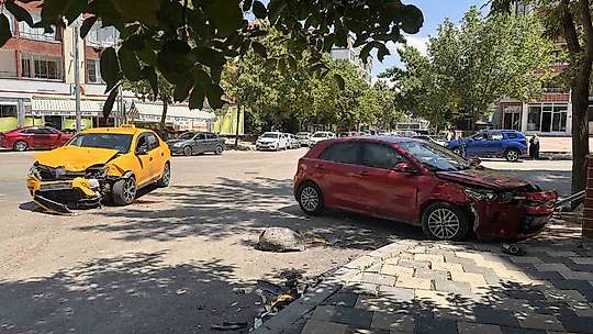 Elazığ'da trafik kazası: 6 yaralı