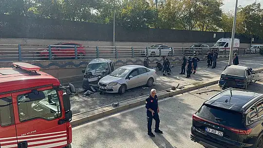 Elazığ'daki zincirleme trafik kazası: 1 ölü, 4 yaralı