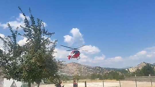 Elinden yaralanan hasta ambulans helikopterle Malatya'ya sevk edildi