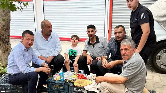 Esnaf Başkan Olgun, pazarcı esnafıyla bir araya geldi