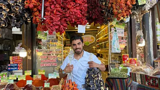 Esnafın dört gözle beklediği gurbetçiler gelmeye başladı